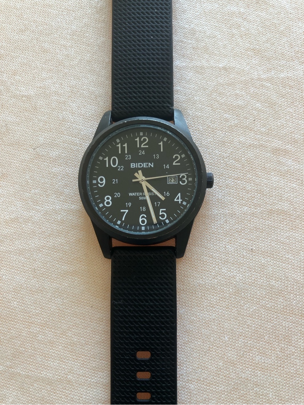 Men’s Black Field Watch Quartz Military Style 50M Water Resistant Date